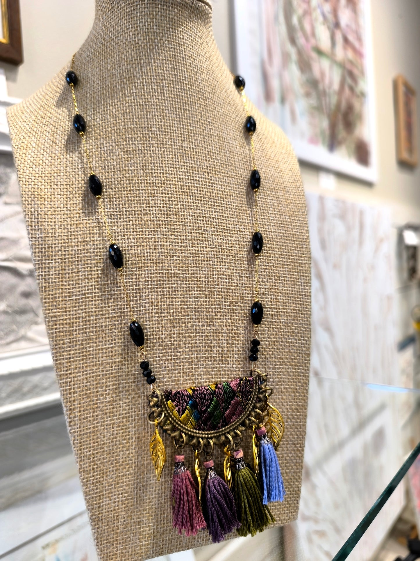 Collana semicerchio