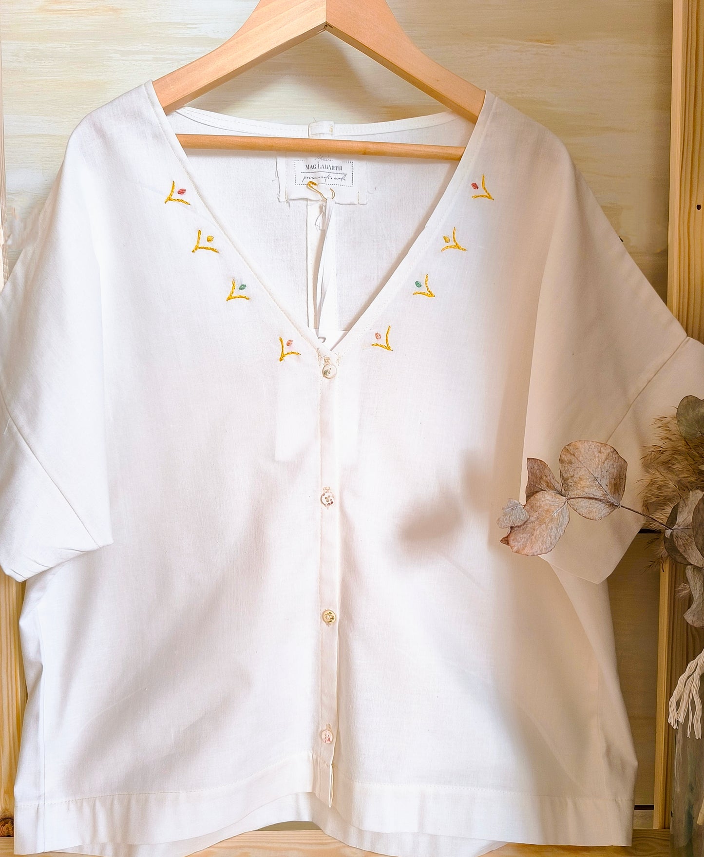 Camicia Blanca Ricamata